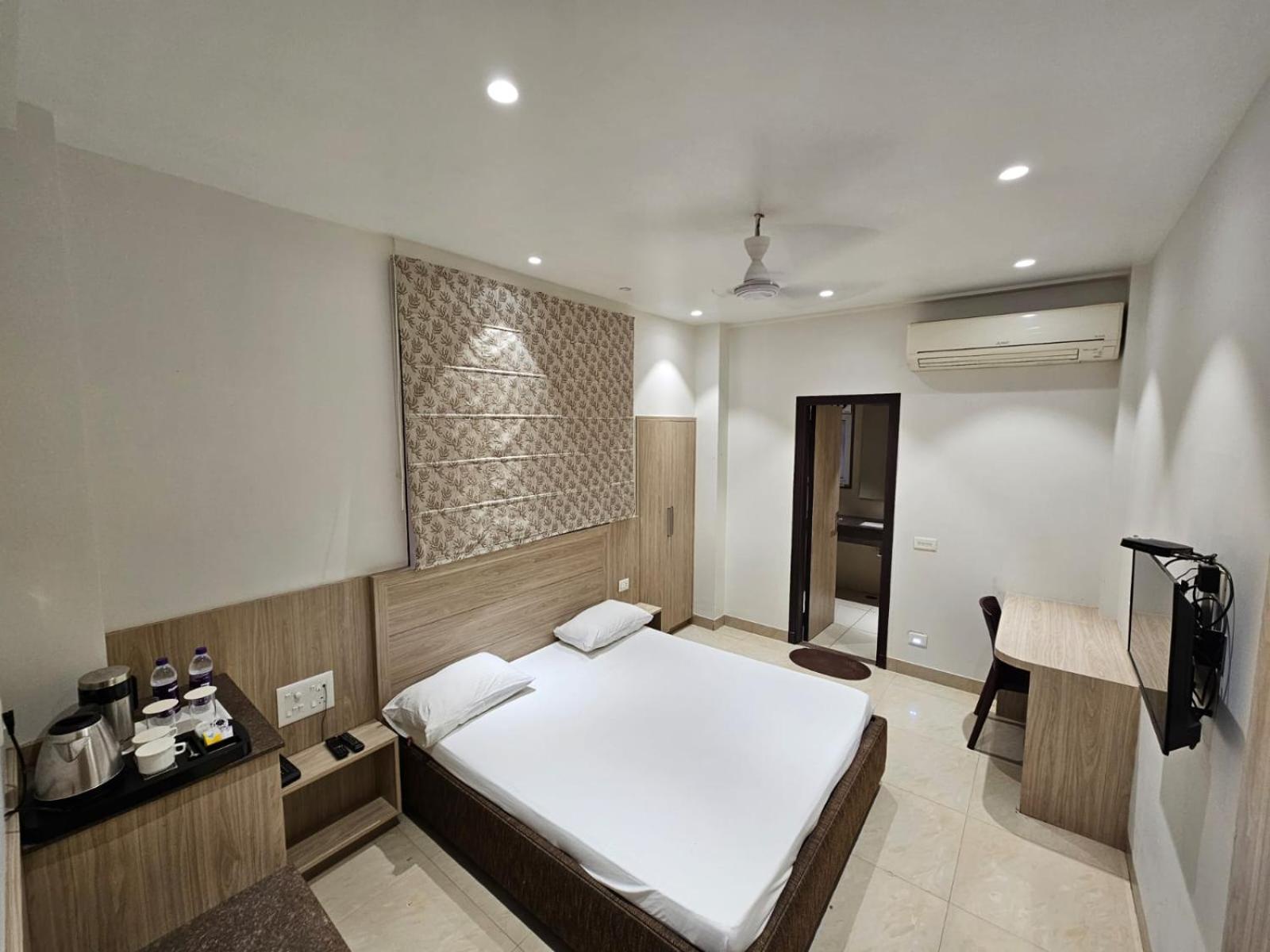 Hotel Bagla Atithi Banaras Varanasi Exteriör bild